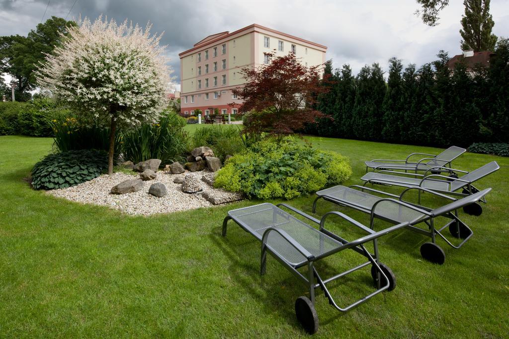 Hotel Francis Palace 4*